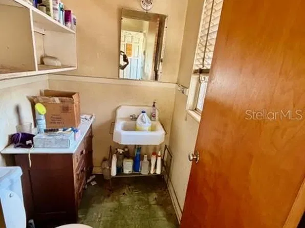 811 STATE ROAD 60 E, LAKE WALES, FL 33853