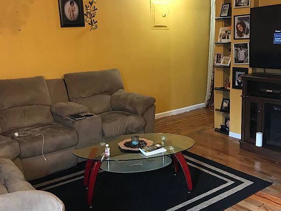 4th image of 141-44 247th St