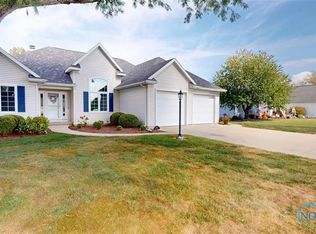 506 W Linden Ave, Gibsonburg, OH 43431