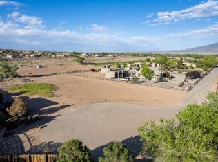 21 Paseo C De Baca, Corrales, NM 87048