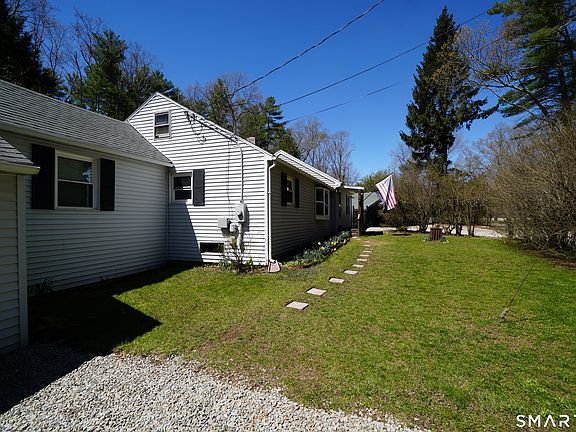 3rd image of 4 Breaults Landing Road