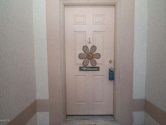 2nd image of 3889 La Flor Dr