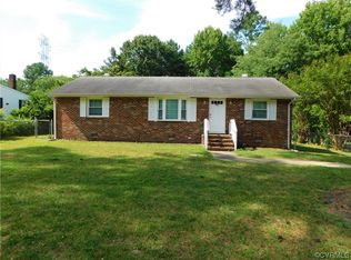 541 Amherst Dr, Petersburg, VA