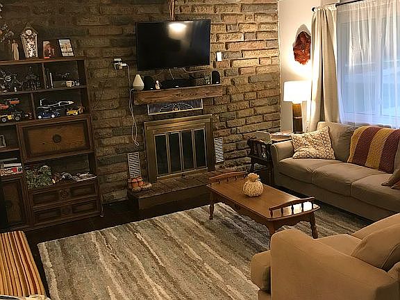Main living room. 