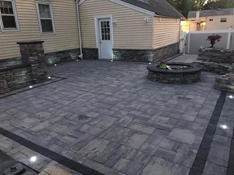 32 Herbert Dr — Photo 3