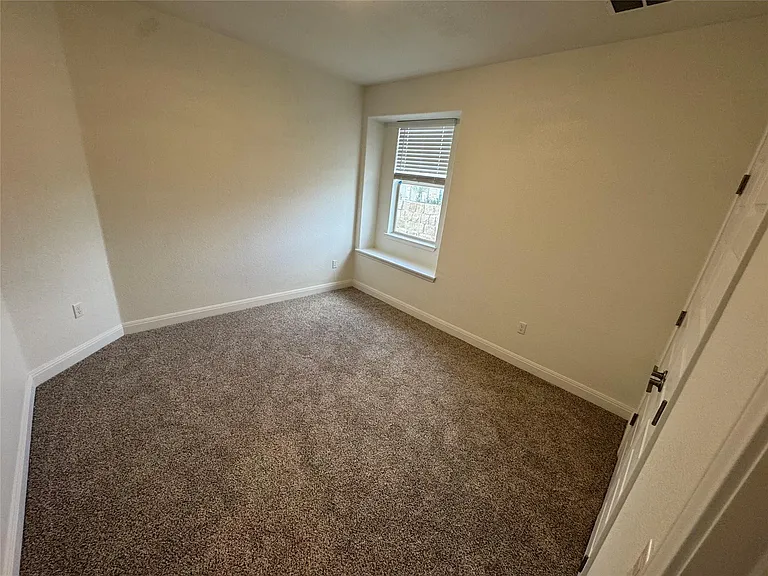 17901 Civorno Dr — Photo 27