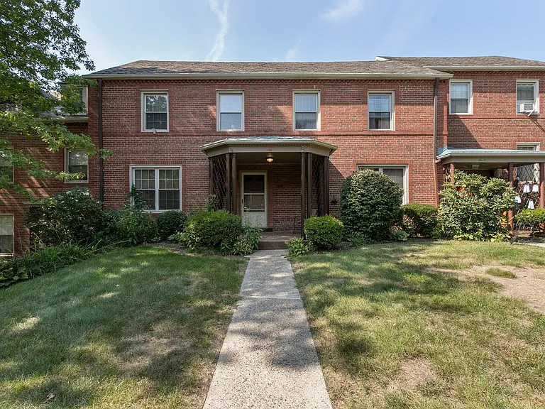 101 S Linwood Ave — Photo 18