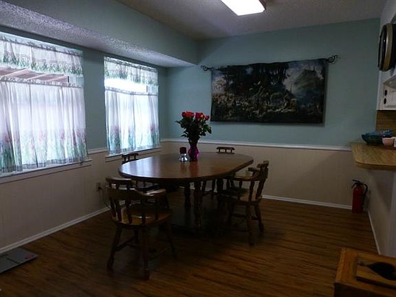 4th image of 1813 Meadow Creek Dr