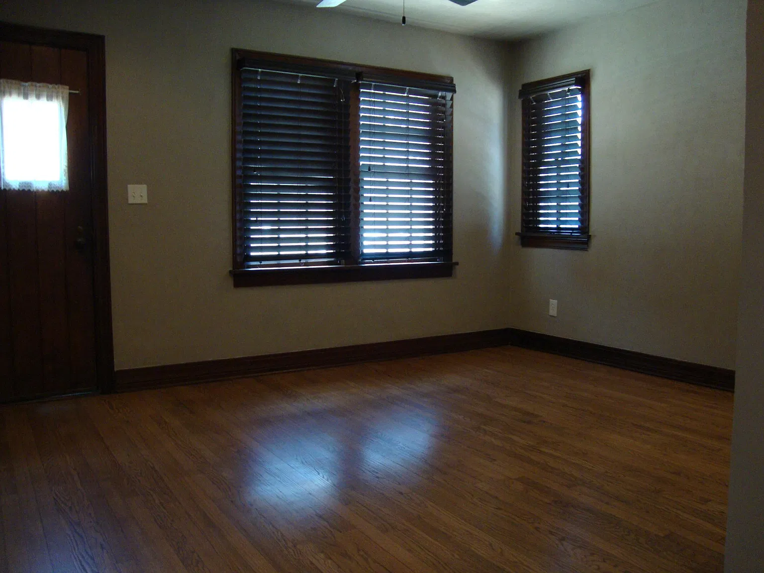 2 bed, 1100 sqft, $1,750 — Photo 3