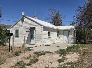 213 E Main St, Kimball, NE 69145