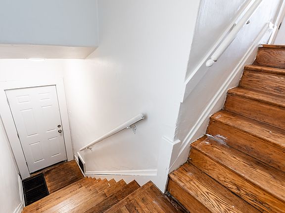 2nd image of 816 Cleveland Ave #2