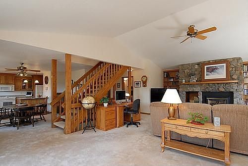 2nd image of 28757 Clover Ln