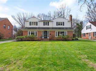 23650 Shelburne Rd, Shaker Heights, OH 44122