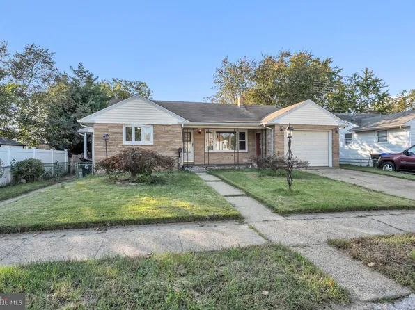 774 Charles St, Burlington, NJ 08016
