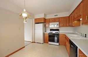5th image of 5610 158th St APT 104