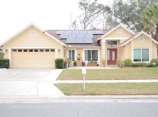 812 Walsingham Way, Valrico, FL 33594