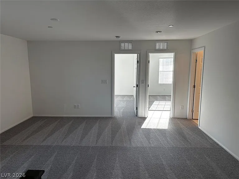 512 Ylang Pl — Photo 8