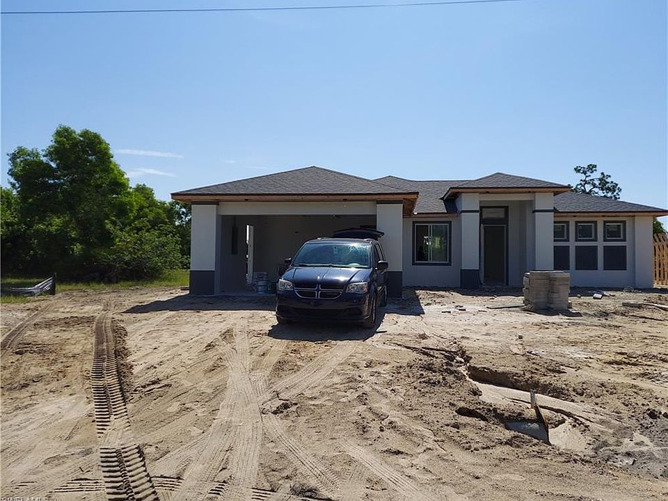 1st image of 639 NE 2nd Ave
