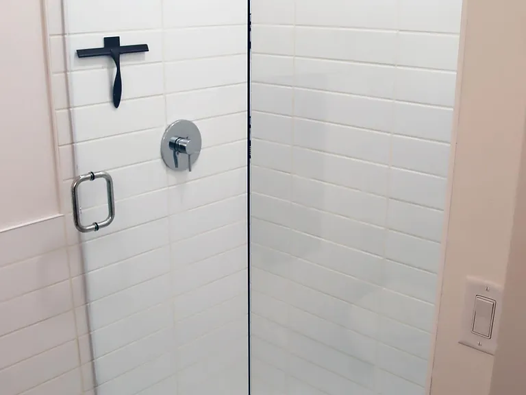 1508 Race St #2R — Photo 18
