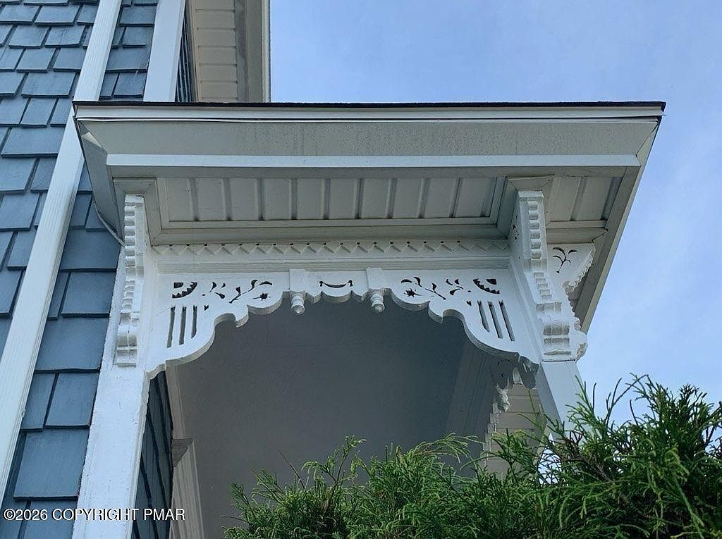 208 Kline St — photo 10