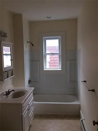 15 Romsey St #3 — Photo 14