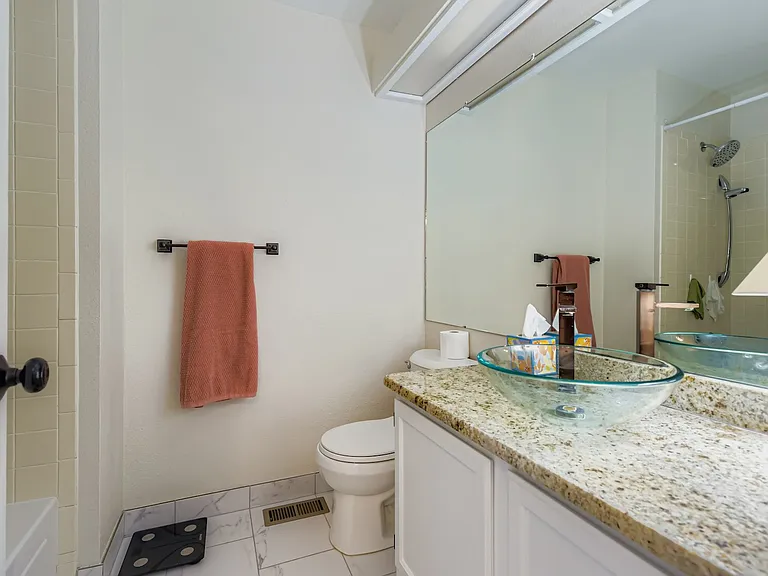 6276 Nassau Ct — Photo 19