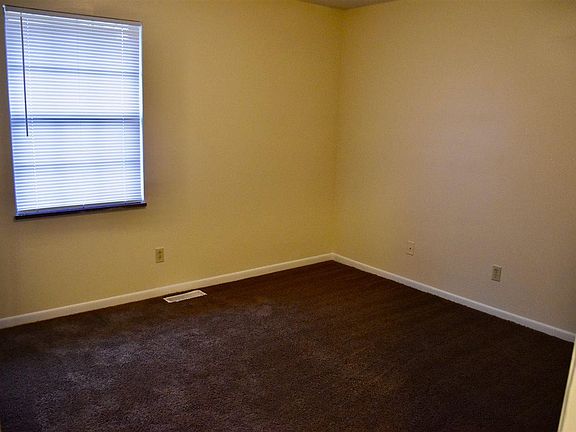 5th image of 7300 Old Clinton Pike APT B