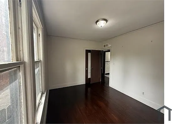 3812 Virginia Park #LOWER — Photo 8