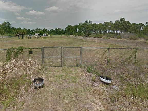 2nd image of 660 S JASMINE STREET