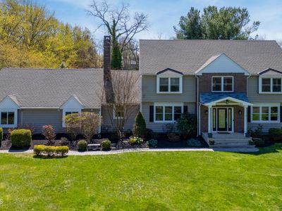 6 Page Drive, Lincroft, NJ, 07738