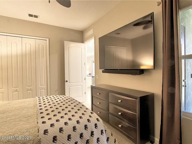 725 Simeon Dr — Photo 13