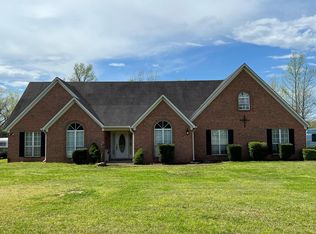 130 E Saint Mary Ave, Potts Camp, MS 38659