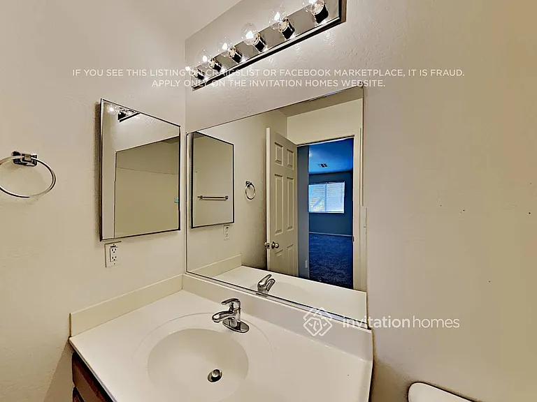 3319 W Sunland Ave — Photo 12