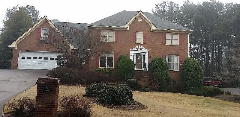 1st image of 2392 Chimney Top Ln