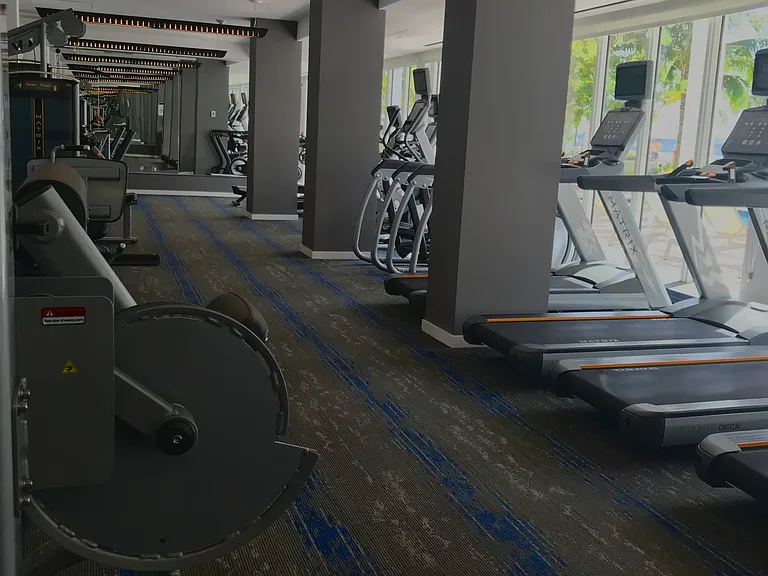 West Ave — Photo 14