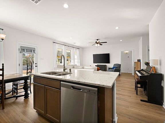 5th image of 9626 S Grand Marsh Ct