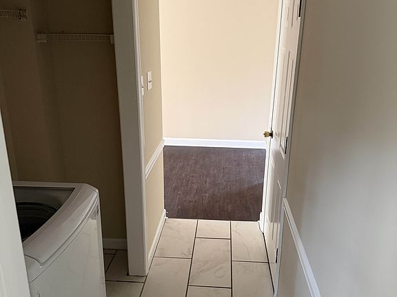 4th image of 1441 Francis Station Dr