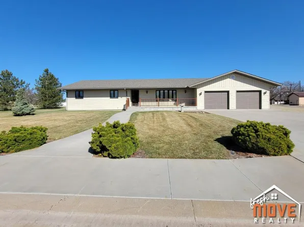 403 W Mesita St, Montezuma, KS 67867