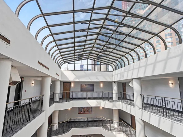 1 Greene Street image 18 of 19