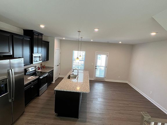 3rd image of 9108 Mallard Dr