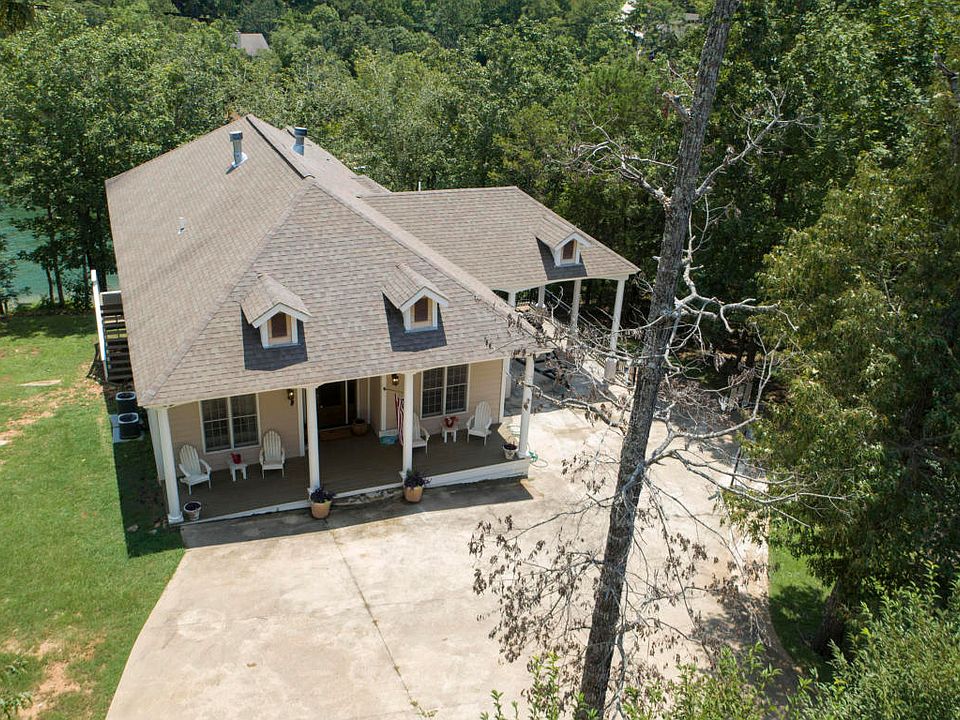 1st image of 636 Long Branch Dr