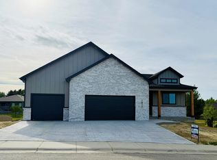 1072 Cornwall St, Casper, WY 82609
