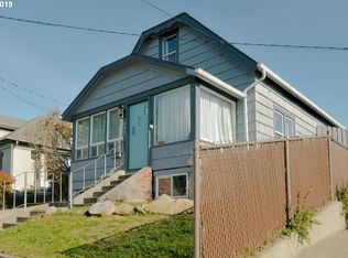 1533 McPherson St, North Bend, OR