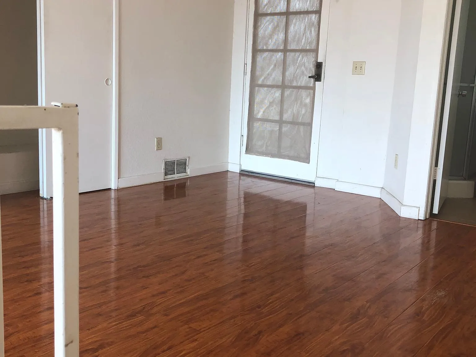 4602 Greenwood Pl — Photo 3