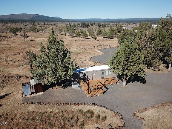4th image of 13729 SW Airfield Ln