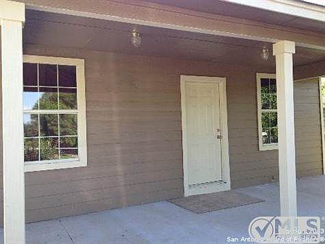 3rd image of 419 SW 42nd St