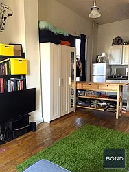 Rented by Bond New York