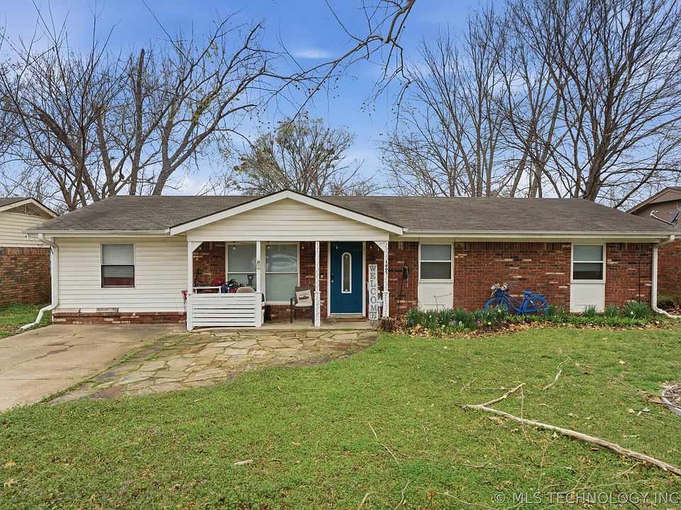 1st image of 1007 S Choctaw Pl