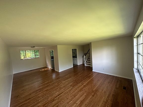 2nd image of 5405 Lonas Dr