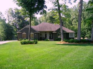 6209 Brandon Ct, White Lake, MI